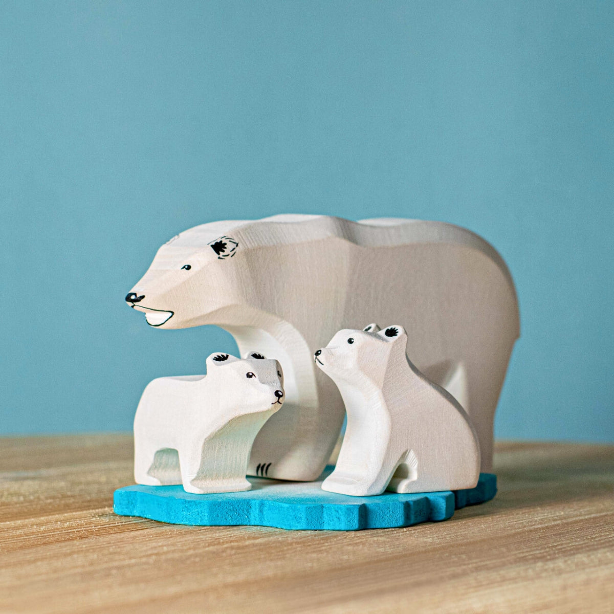 Wooden Animals - Polar Bears & Ice Floe - Set of 4