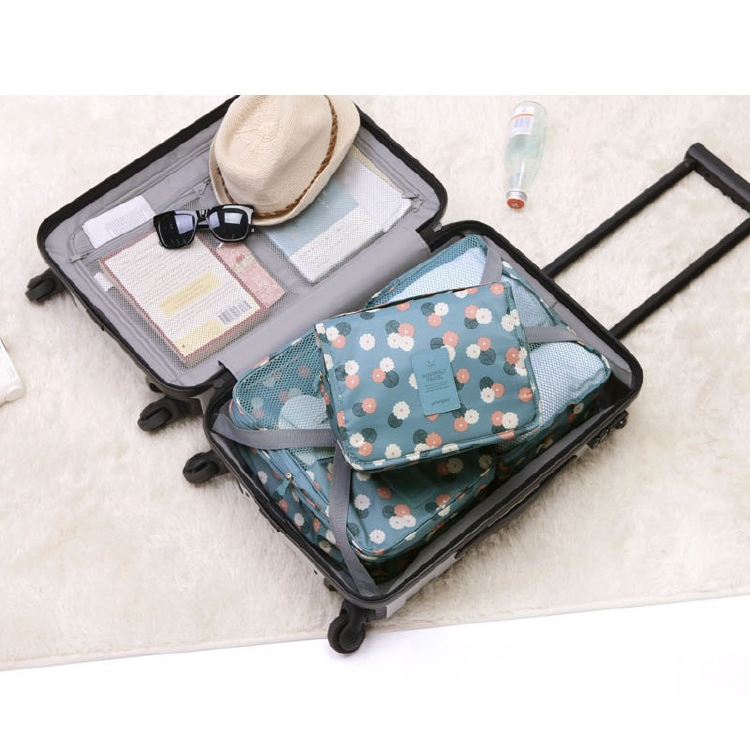 Mosrugs | TravelEase –  Water-Resistant Travel Toiletry Bag with Hanging Hook