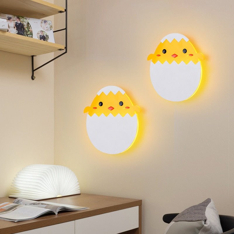 Mosrugs | CluckShine - Sweet Chick Bed Lamp
