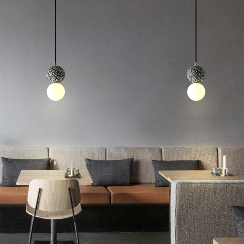 Mosrugs | NovaSphere – Elegant Contemporary Table Illumination