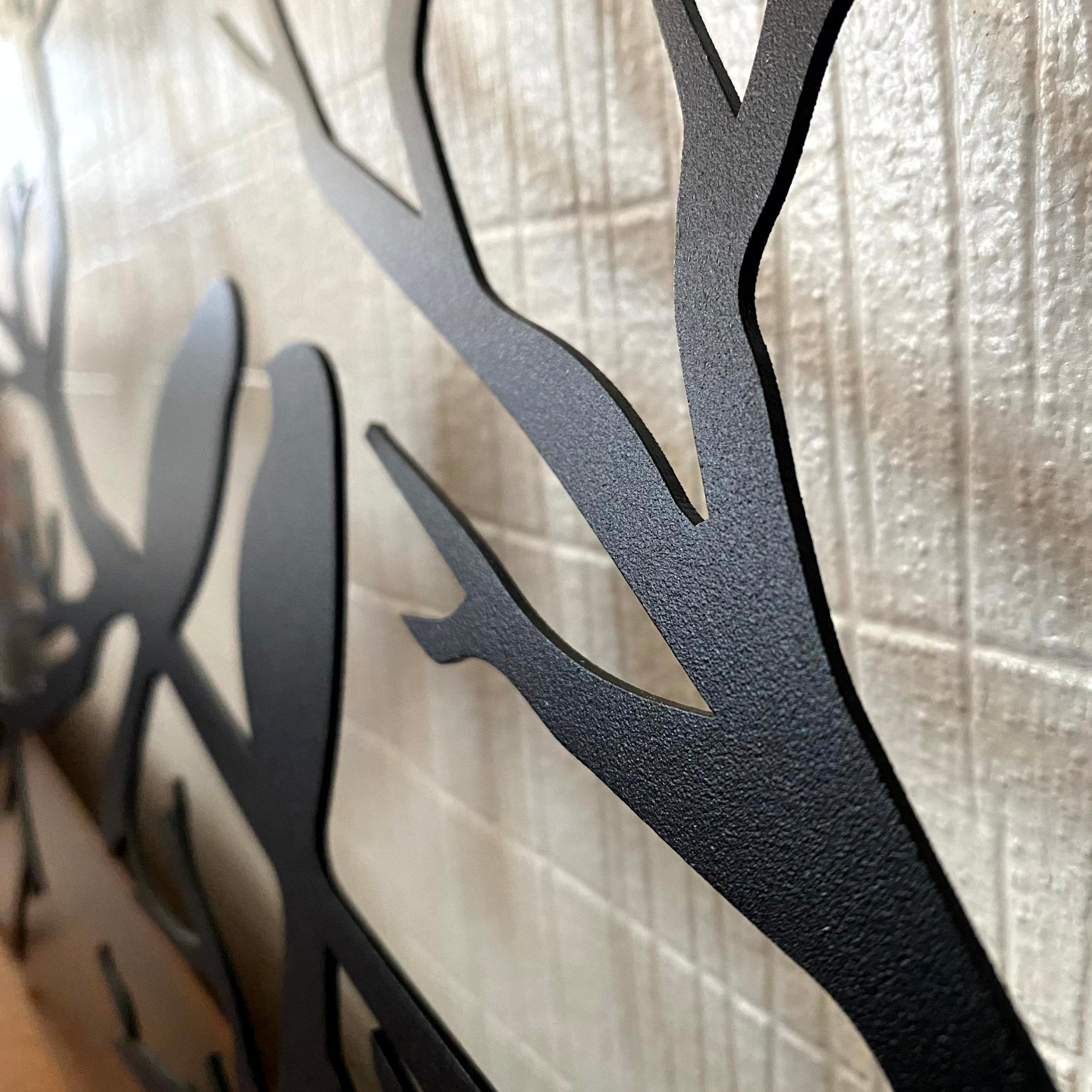 Mosrugs | Modern Metal Wall Art – NatureCraft Bird Design – Black Geometric Wall Decoration