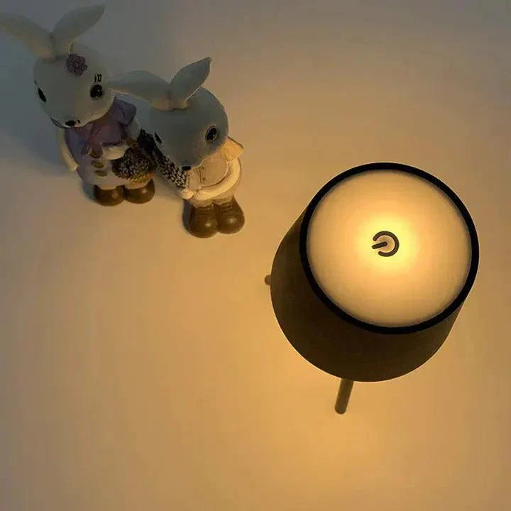 Mosrugs | LumaStand - Sleek Tripod Table Light