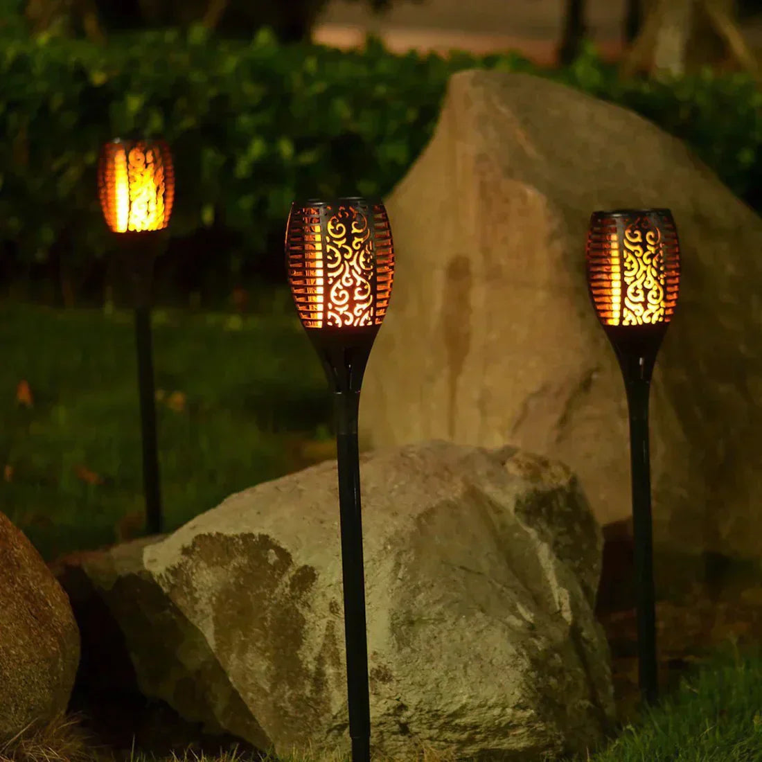Mosrugs | SolarFlare – Outdoor Solar Torch with Realistic Flickering Flame & Weatherproof Design