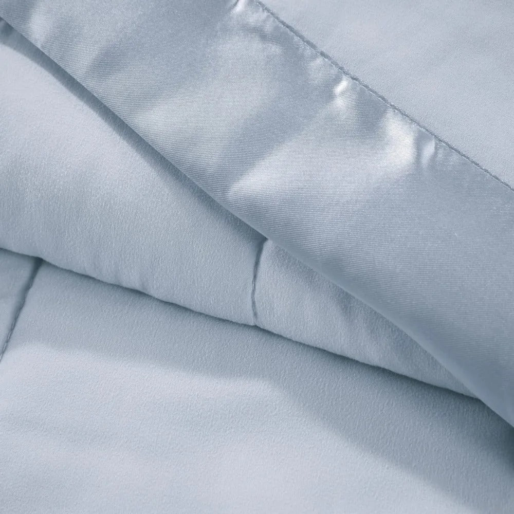 Mosrugs | BlueVelvet - Satin Accent Bedspread