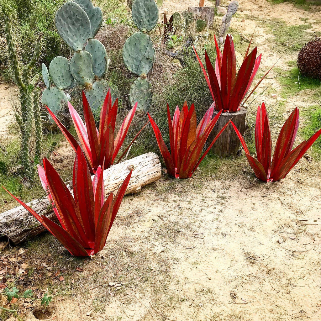 Mosrugs | Eternal Agave – Handcrafted Rust-Proof Metal Garden Sculpture for Indoor & Outdoor Decor