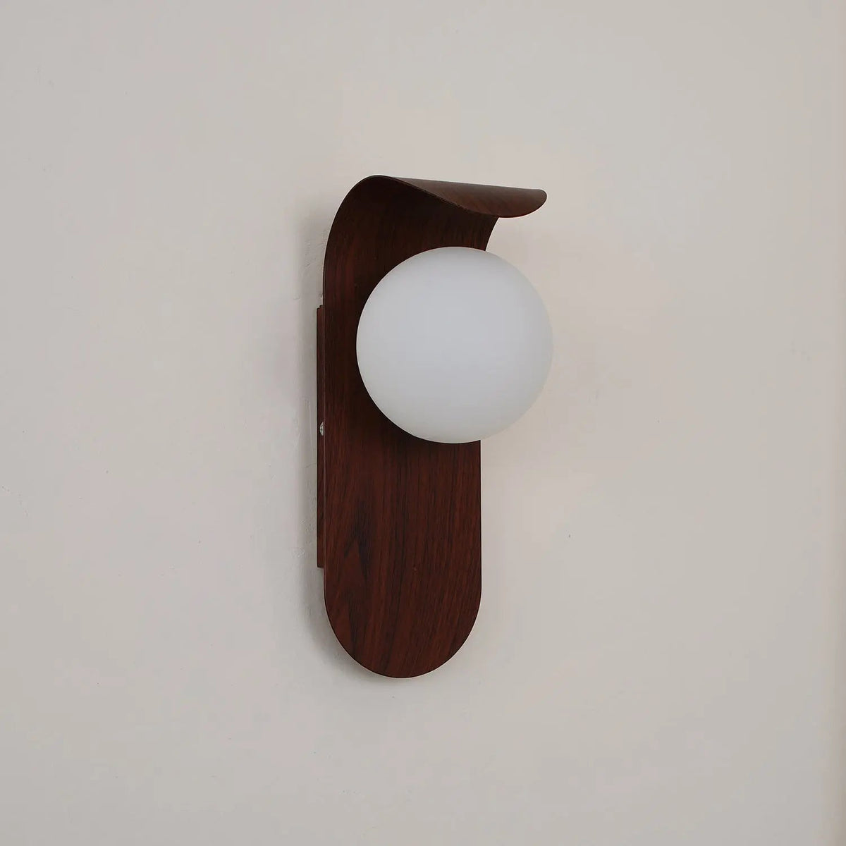 Mosrugs | Carlyle Wall Lamp | Stylish Modern Lighting for Any Room