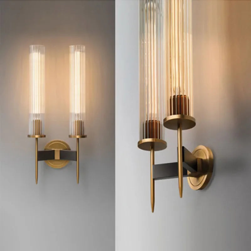 Mosrugs | Möni | Modern Wall Lamp with Ribbed Glass and Brass Finish