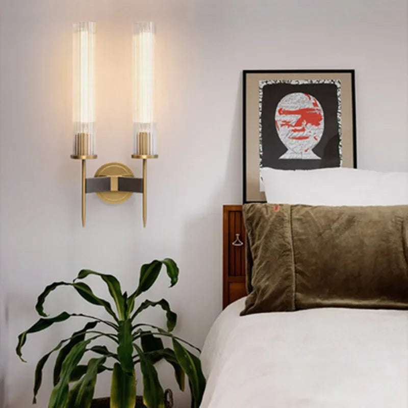 Mosrugs | Möni | Modern Wall Lamp with Ribbed Glass and Brass Finish