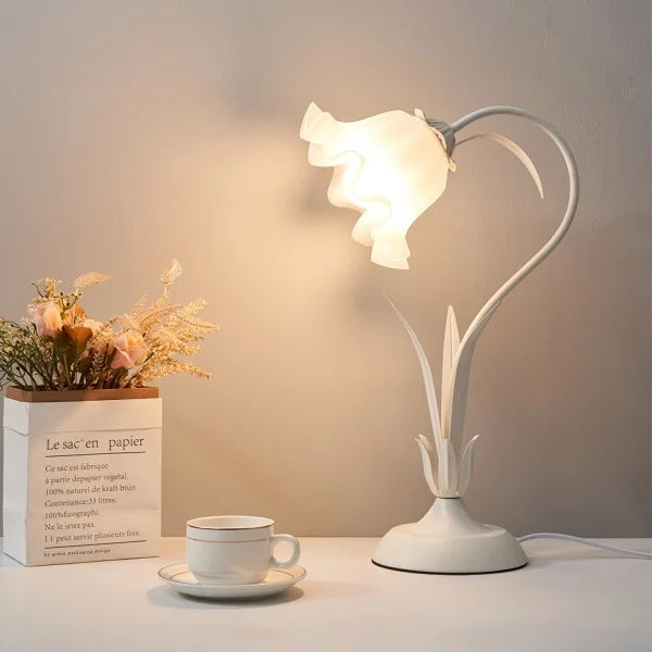Mosrugs | BloomBeam - Adjustable Retro Table Lamp