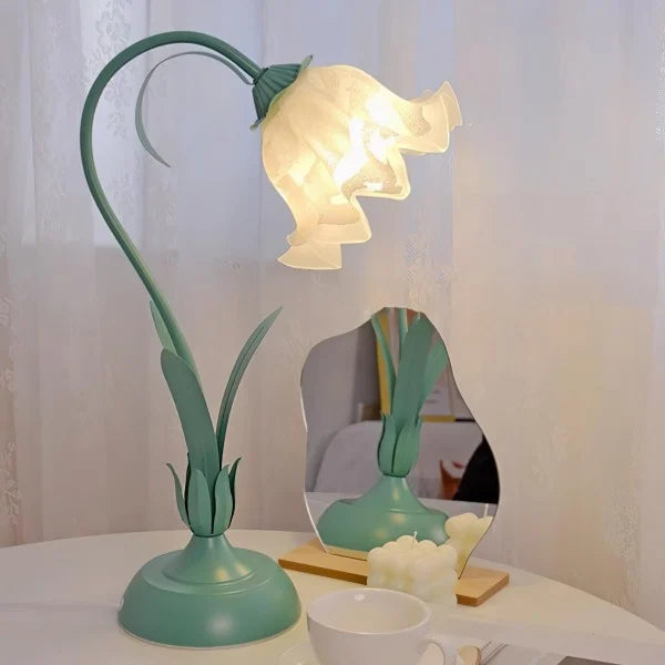 Mosrugs | BloomBeam - Adjustable Retro Table Lamp