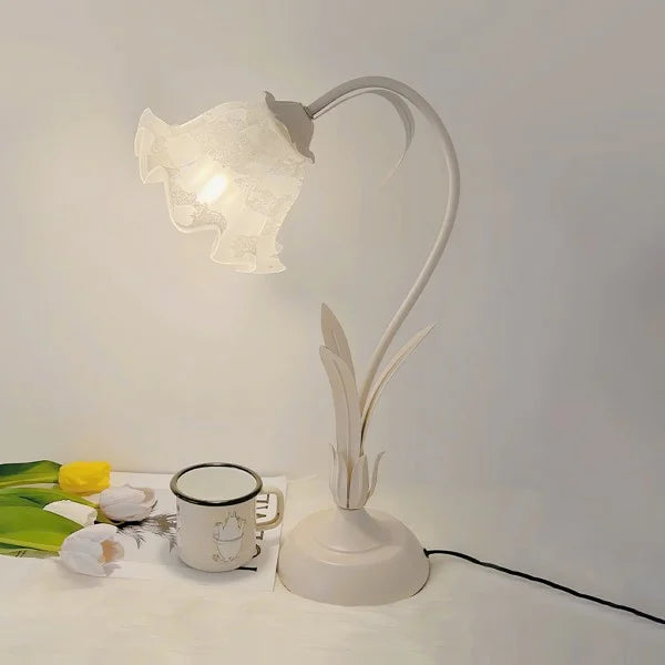 Mosrugs | BloomBeam - Adjustable Retro Table Lamp