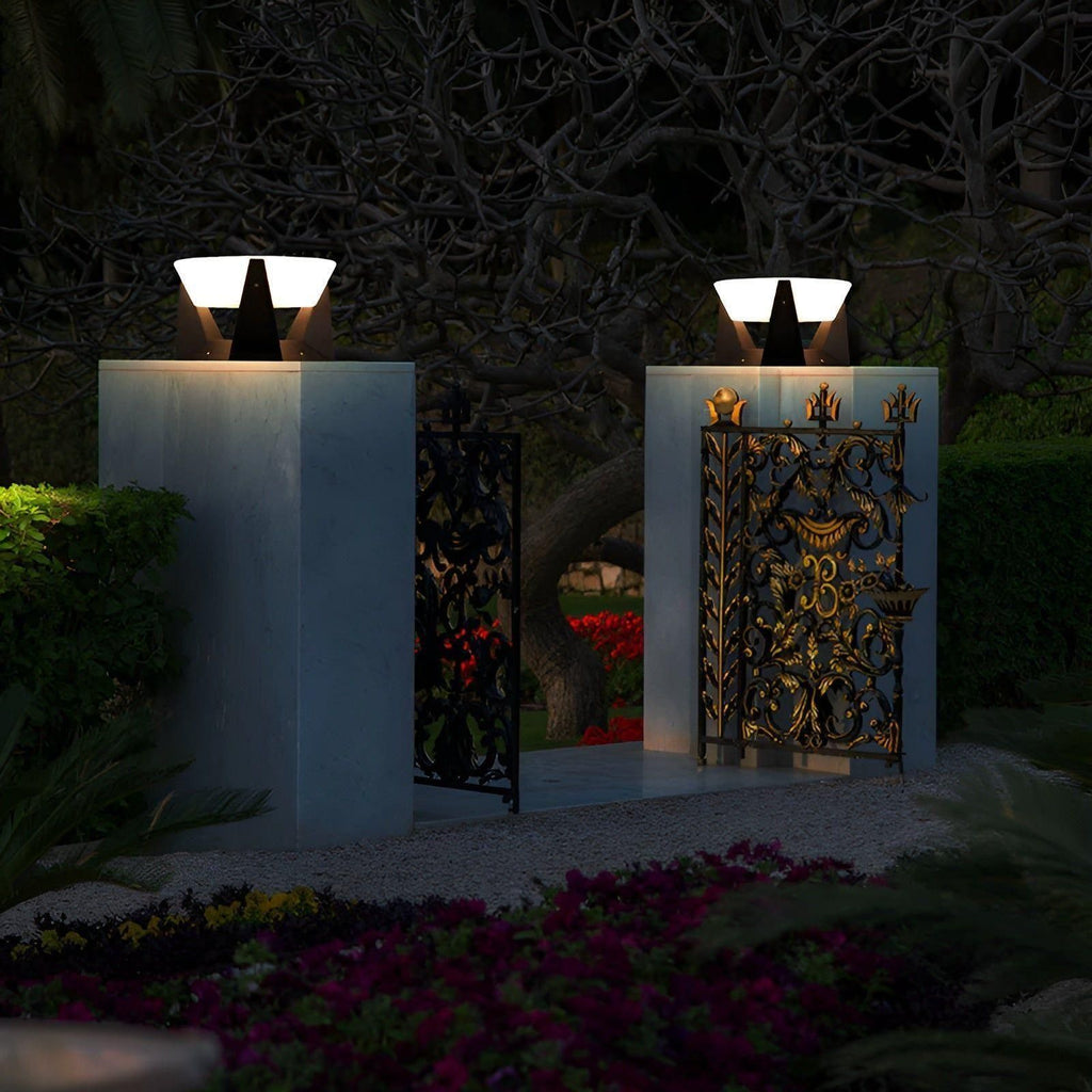 Mosrugs | Luxio Solar – Luxurious Solar-Powered Japanese Garden Lamp